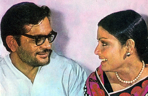 gulzar with his wife