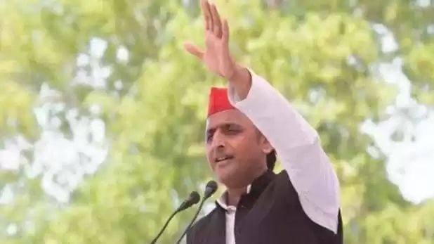 खुलकर आजम खान के समर्थन में आए सपा अध्यक्ष अखिलेश यादव
