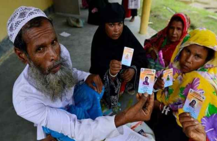 the issue of illegal immigrants in Assam should be dealt with utmost delicacy