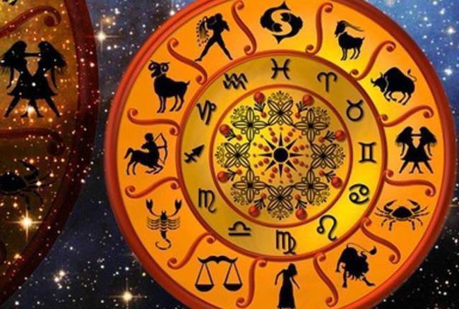ये 4 राशि वाले लोग किस्मत के काफी धनी होते है