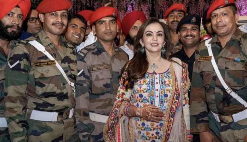 शहीद के परिवारों के लिए, नीता अंबानी ने किया बड़ा ऐलान