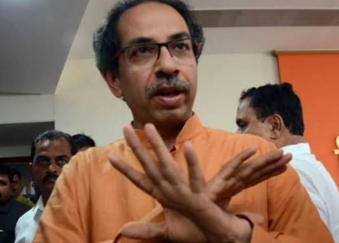 उद्धव ठाकरे ने की धोखेबाज़ी