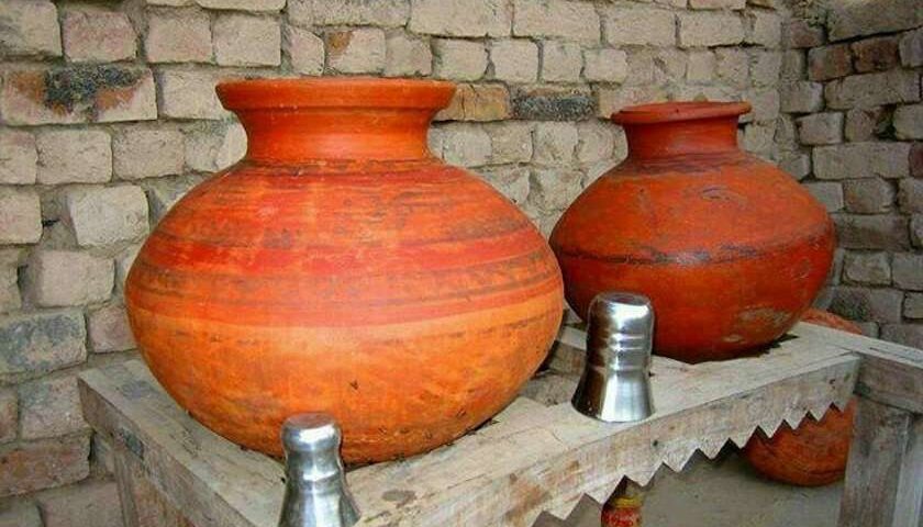 जानियें क्यों मटके का पानी होता है फायदेमंद, पाए जाते है कई गुण