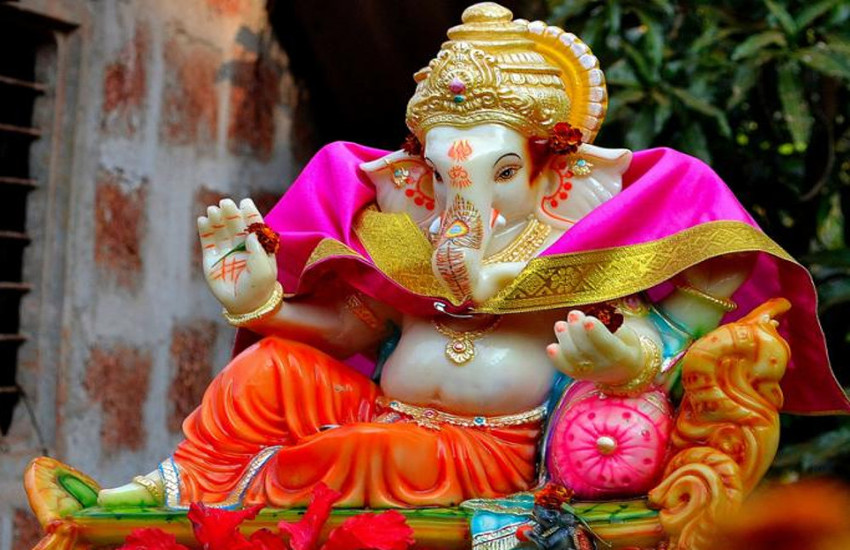 कल से शुरू हो रहा गणेश चतुर्थी का पर्व, घर-घर में स्थापित होंगी गणपति प्रतिमाएं