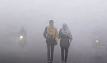 देशभर में अब पड़ने लगी ठंड, गलन के साथ लोगो को ठिठुरन का हो रहा एहसास, पढ़िये