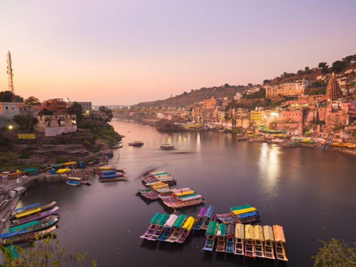 ओंकारेश्वर मंदिर का ये है धार्मिक महत्व, जहां पर स्थित है यह पर्वत, पढ़िये खबर