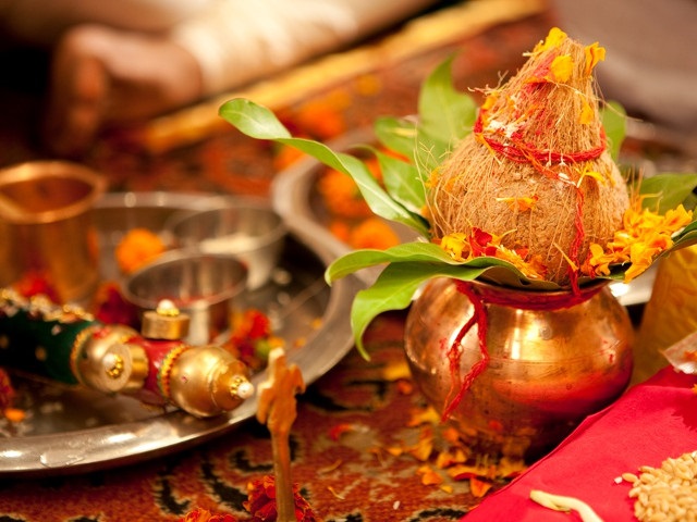 घर की पूजा में करें इन चिन्हों का इस्तेमाल, होगी तरक्की, जानियें कैसे