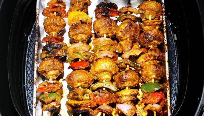 खाने में इस विधि से बनाएं मशरूम टिक्का, स्वाद हो जाएगा दोगुना, जानियें रेसिपी