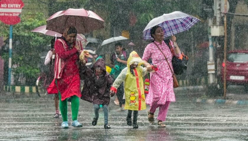 उत्तर प्रदेश मौसम में हुआ बदलाव, हो सकती है मध्यम बारिश